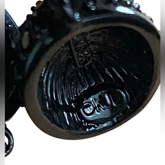 Kenneth Jay Lane(KJL) black pave crystal drop earrings - Picture 5 of 5